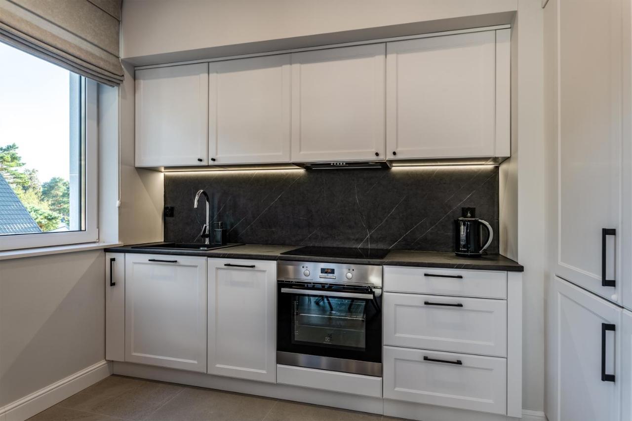 Double Rest Apartment *